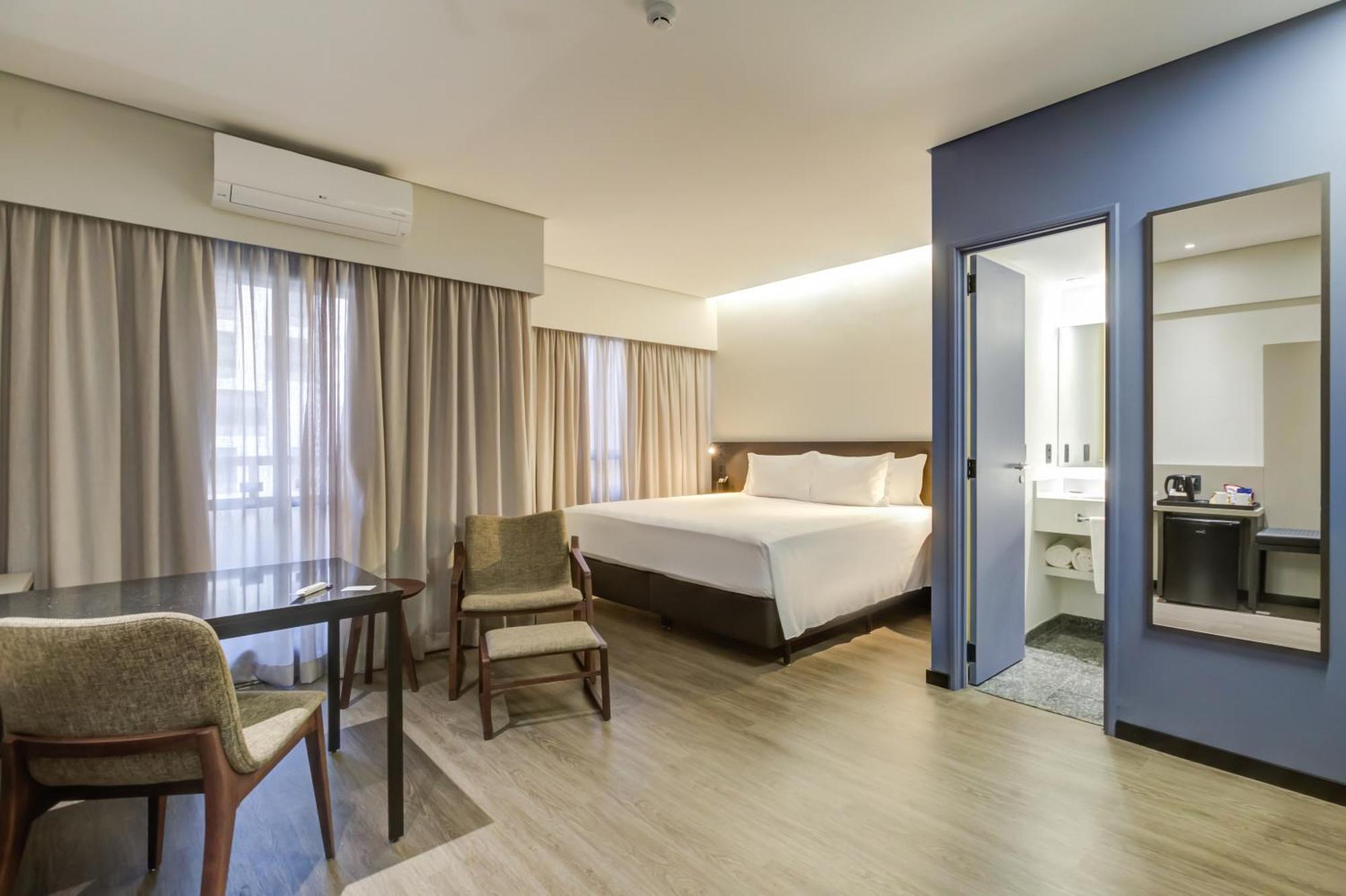 Radisson Sao Paulo Paulista Hotel Ngoại thất bức ảnh A room at the hotel